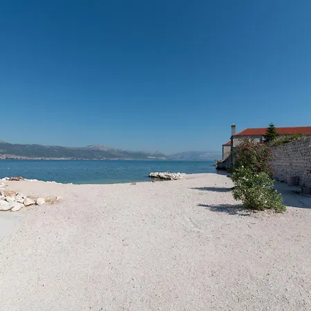 Apartamento Saric-2 By Interhome Trogir